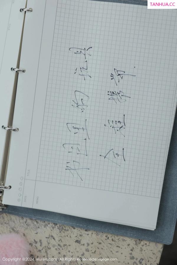   [XiuRen]高清写真图 2024.04.02 No.8335 小薯条nienie 美臀性感第52张图片